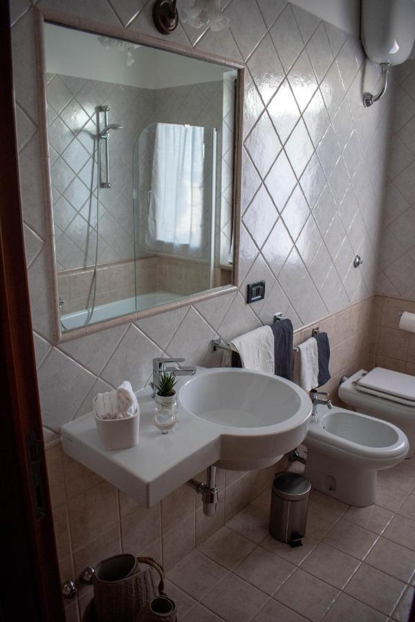 Lacasaceleste Osimo Extérieur photo
